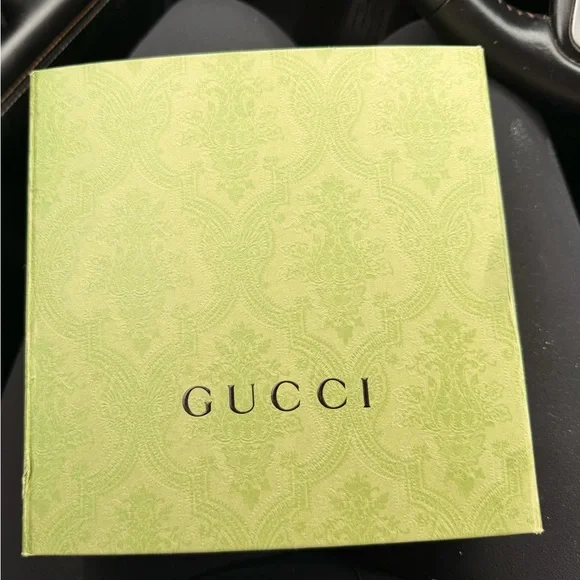 Gucci GG Marmont Belt Black Leather Gold Buckle – Worn Once w/ Box & Dust Bag - Picture 4 of 4